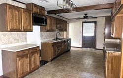 904 Tiger Dr, Thibodaux, LA 70301