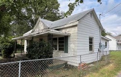 1020 Lehman Street, Henderson, NC 27536