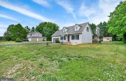 13 SPRINGWOOD Drive, DOVER, DE 19904