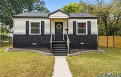105 Gravatt Avenue, Nottoway, VA 23824