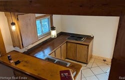 909 S Michigan Avenue, Howell, MI 48843