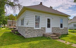 200 S NOYES Street, MONDAMIN, IA 51557