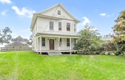 602 1st St, Lake Arthur, LA 70549