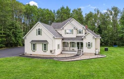 52 Vista Ridge, Glenburn, ME 04401