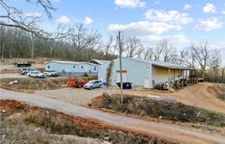 1401  E Coweta Falls  RD, Harrison, AR 72601