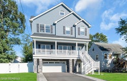 122 Dock Street, Union Beach, NJ 07735