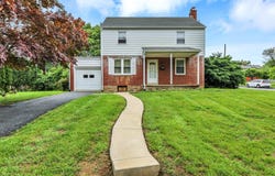 1411 COLLEGE AVENUE, READING, PA 19604