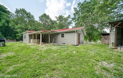 2330 Hilham Hwy, Livingston, TN 38570