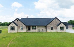 27650 Iowa Road, Perry, MO 63462