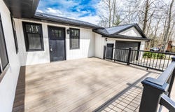 828 Terrace View Drive, Howard, OH 43028