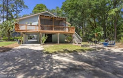 10 Bradley Beach Road, Hilton Head Island, SC 29928