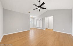 204 Applewood Ln, Elizabethtown, KY 42701