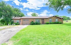 800 Farrar Road, Waxahachie, TX 75165