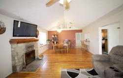 138 S Hickory Street, Forsyth, MO 65653