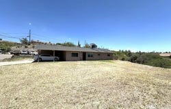 775 E Cactus Dr, Globe, AZ 85501
