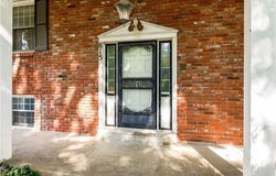 815 Adams Drive, Liberty, MO 64068
