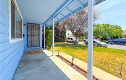 1037 E Grovecenter, West Covina, CA 91790