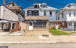 637 CHESTER PIKE, PROSPECT PARK, PA 19076