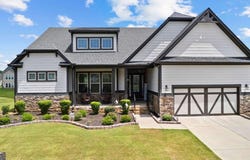 100 Amberton, Fayetteville, GA 30215