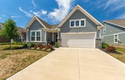 6132 Windcliff Drive E, Grove City, OH 43123