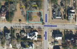 600  College, Kinston, NC 28501