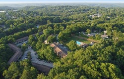 6108 Sanlin Dr, Moon/Crescent Twp, PA 15108