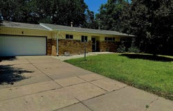 9620 W Tee Ln, Wichita, KS 67212
