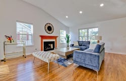 121 Commons Court, Wheeling, IL 60090
