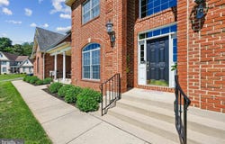 25106 HIGHLAND MANOR Court, LAYTONSVILLE, MD 20882