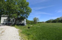 2632 HILLTOP Road, Springfield, IL 62712
