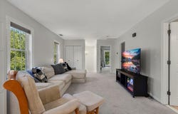 42 Hobart Ln, Rockland, MA 02370