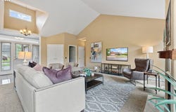 2303 Miller Farm RD, Woodburn, OR 97071