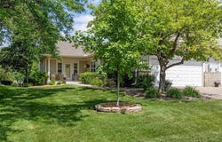 14425 Freesia Way, Apple Valley, MN 55124