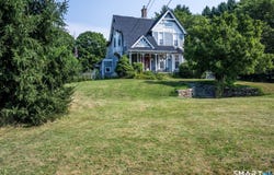 330 Candlewood Hill Road, Haddam, CT 06441
