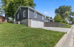 314 N Church Street, Waterloo, IL 62298