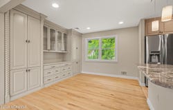 712 Carol Avenue, Oakhurst, NJ 07755