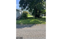 453 E MARKET STREET, WILLIAMSTOWN, PA 17098