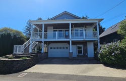 4838 Lake Boulevard, Florence, OR 97439