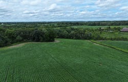 619 Sunset Dr, Butler, PA 16001