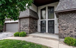 10249 Cedarbrooke Lane, Kansas City, MO 64131