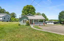 2736 W Walnut Street, Johnson City, TN 37604