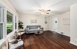 9023 E 74th Terrace, Raytown, MO 64133