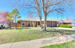 201 S Patterson Drive, Moore, OK 73160