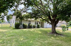 401 Devonshire Drive, Sturgis, MI 49091