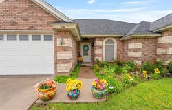 740 Bluebonnet Drive, Stephenville, TX 76401