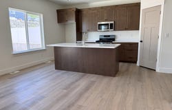 99 S 940 E, Santaquin, UT 84655