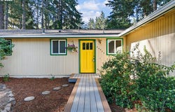 24822 SERTIC RD, Veneta, OR 97487