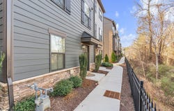 25 Rollins Avenue, Greenville, SC 29607
