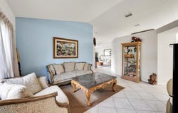 1601 SW 158th Ave, Pembroke Pines, FL 33027