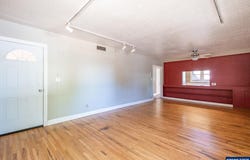 708 Hiatt St, Lebanon, OR 97355